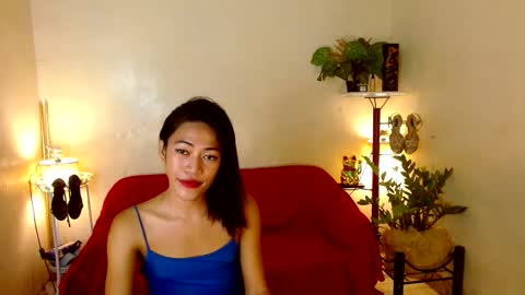 pinaybella_in_town online show from November 24, 1:21 am