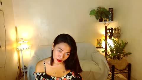 pinaybella_in_town online show from December 14, 7:09 am