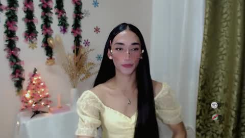 pixie_babe online show from December 3, 11:27 am