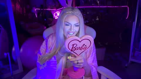 Dumb bimbo fuck doll online show from November 22, 11:45 pm