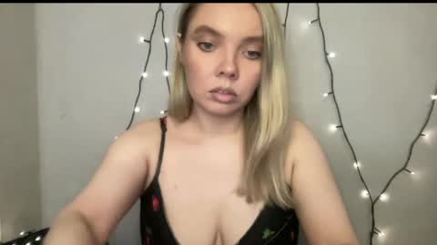 PolinaJones online show from November 11, 2:40 am