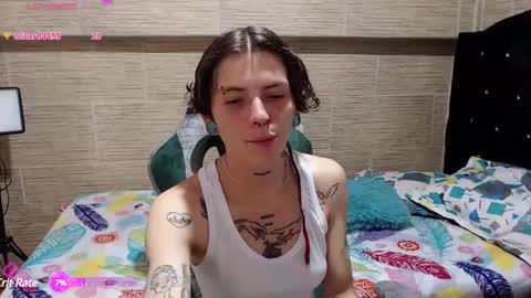 pretty_cristal22 online show from January 1, 8:48 pm