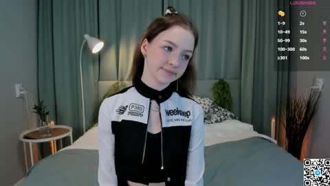 Sophie online show from December 3, 11:06 am