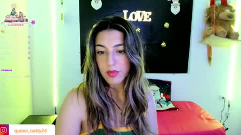 queen_natttyy online show from December 20, 4:14 am