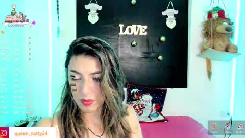 queen_natttyy online show from December 17, 2:28 am