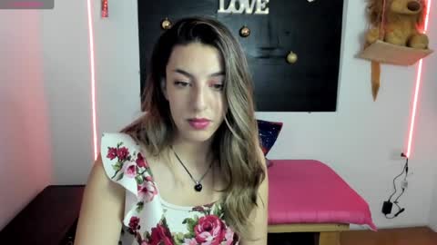 queen_natttyy online show from December 24, 4:20 am