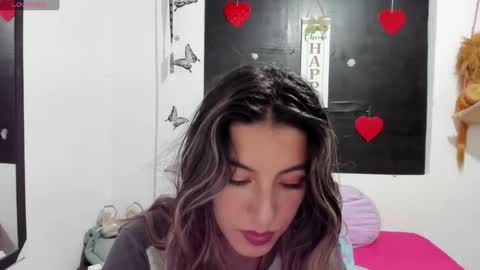 queen_natttyy online show from January 20, 4:25 am