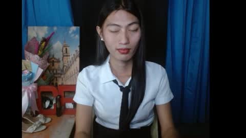 queensteffi online show from November 12, 1:33 pm