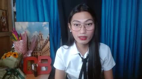 queensteffi online show from November 16, 12:49 pm