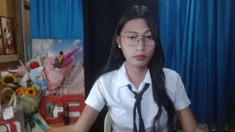 queensteffi online show from November 24, 1:36 pm