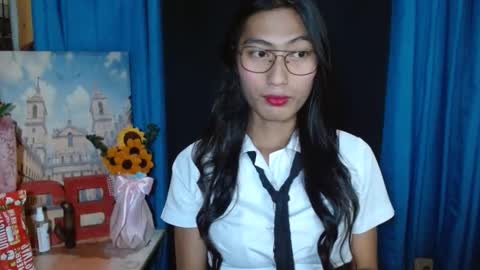 queensteffi online show from December 27, 11:46 am