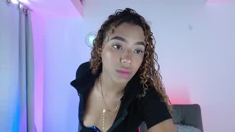 rachel_nahia online show from January 12, 6:45 pm