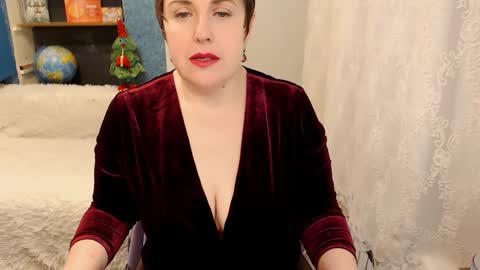 rainbowladyy online show from January 7, 7:23 am