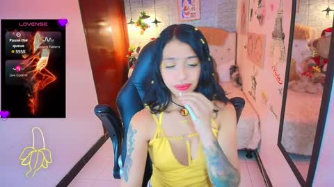 Lili Lopez online show from December 30, 7:46 pm