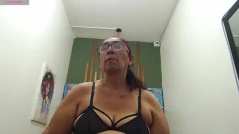 renata_milf_ online show from January 12, 12:06 pm