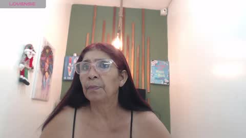 renata_milf_ online show from December 6, 12:19 pm