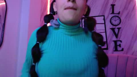 ritta_b online show from November 18, 7:51 pm