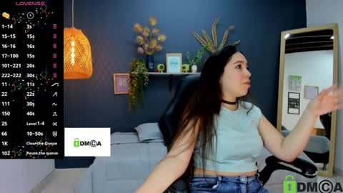 Romina online show from November 18, 7:07 pm