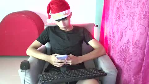 ronald_skinnysex1 online show from December 4, 6:49 am