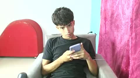 ronald_skinnysex1 online show from December 29, 5:05 am