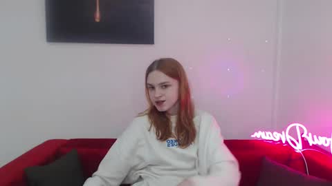 RosieHubtes online show from January 15, 12:31 pm