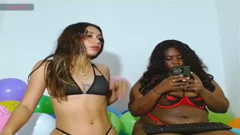 rossy_taylor04 online show from December 8, 3:49 am