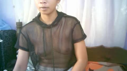 roxanne_98 online show from January 2, 2:54 am