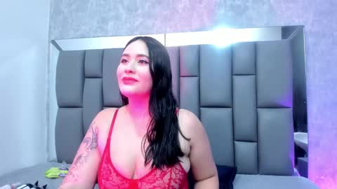 roxy_foxx_ online show from November 23, 3:20 am