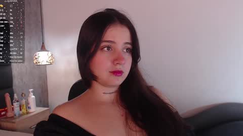 Sabrina Maria online show from December 1, 2:26 pm