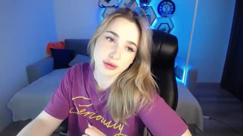 Sabrina Violet online show from December 24, 9:11 am