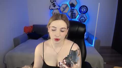 Sabrina Violet online show from January 19, 9:08 am