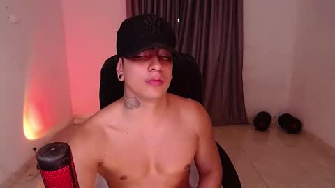 saenz_hotx online show from December 22, 1:44 am