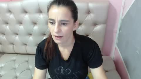 sally_lov3_ online show from November 19, 12:57 pm