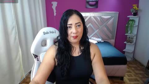 samanta_owenss online show from November 17, 12:42 pm