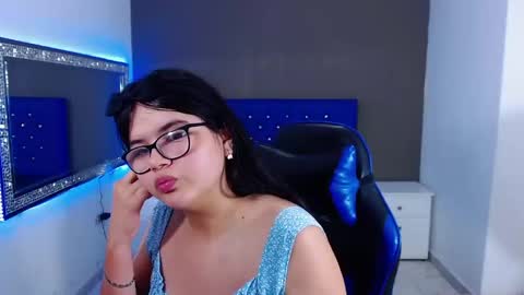 samanthaolmos online show from February 8, 1:15 pm