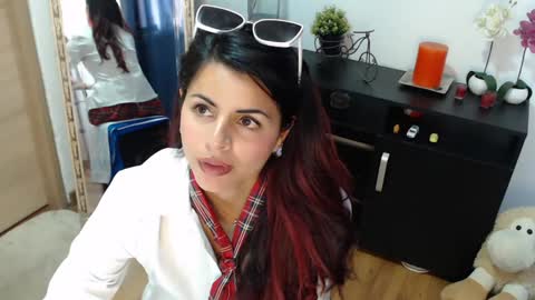 katalina KATA  online show from December 5, 6:39 pm