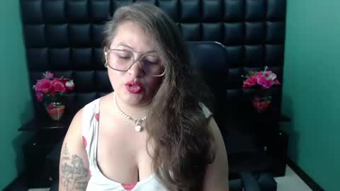 sara_thonson_ online show from November 27, 2:59 am