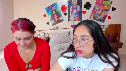 Alahia and Marilyn online show from December 30, 1:27 pm