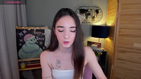 sarah_grows online show from December 10, 8:58 am