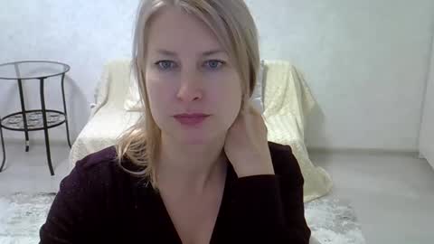 sarahphelps online show from November 15, 9:46 pm