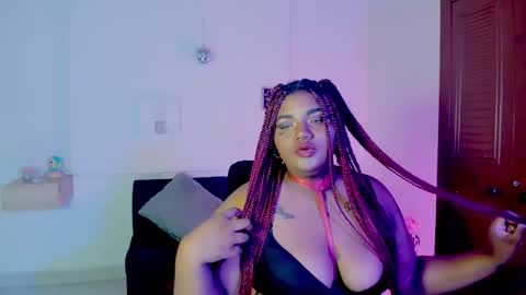 scarlet_fox__ online show from December 6, 7:44 pm