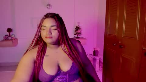 scarlet_fox__ online show from December 10, 6:15 am