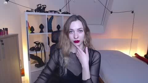 Mistress Sophie online show from December 20, 5:23 pm