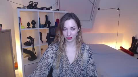 Mistress Sophie online show from January 6, 2:52 pm