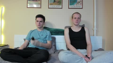 Thomas brunette and Alex blond online show from December 6, 4:49 pm