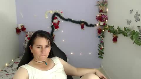 selene online show from December 30, 4:31 pm