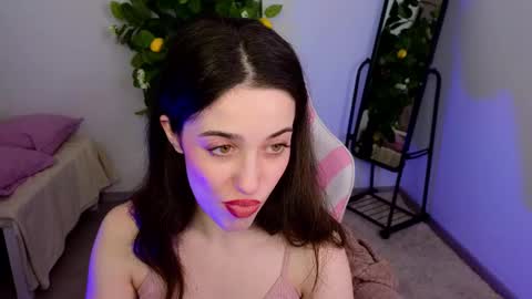 semily_super online show from November 20, 7:18 am