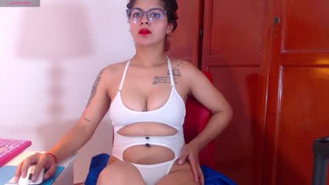 Sereena 2 online show from January 6, 11:09 pm