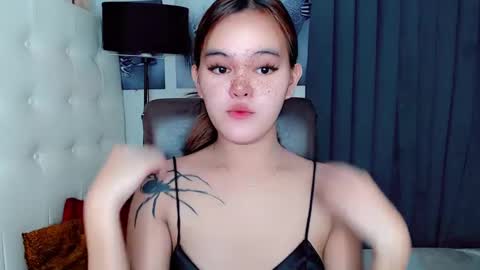 sexxxy_caroline online show from December 2, 8:55 am