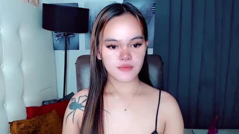 sexxxy_caroline online show from January 20, 9:16 am